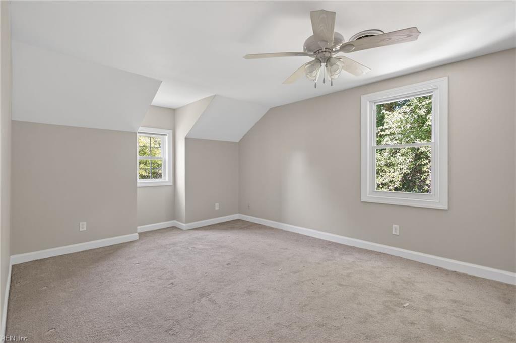 118 Sandpiper St Property Photo 34