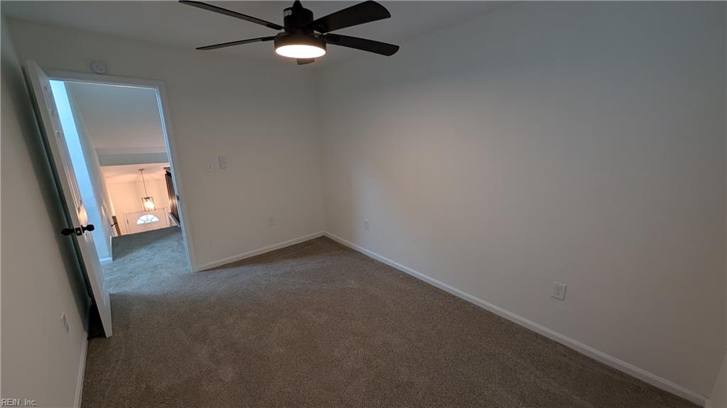 620 27th St Property Photo 5