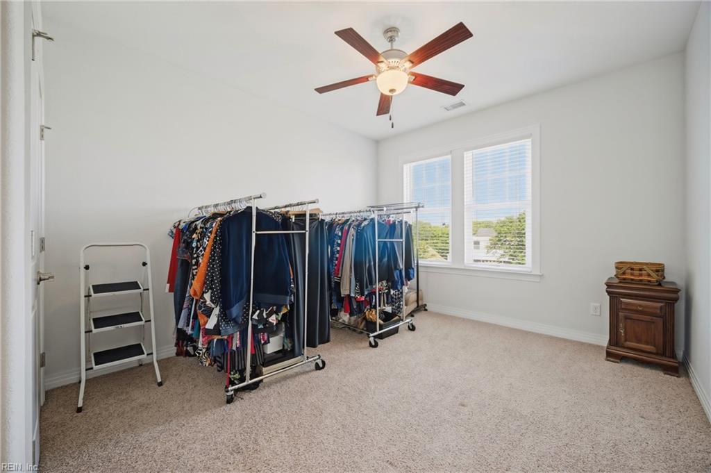 623 W Ocean View Ave Property Photo 16