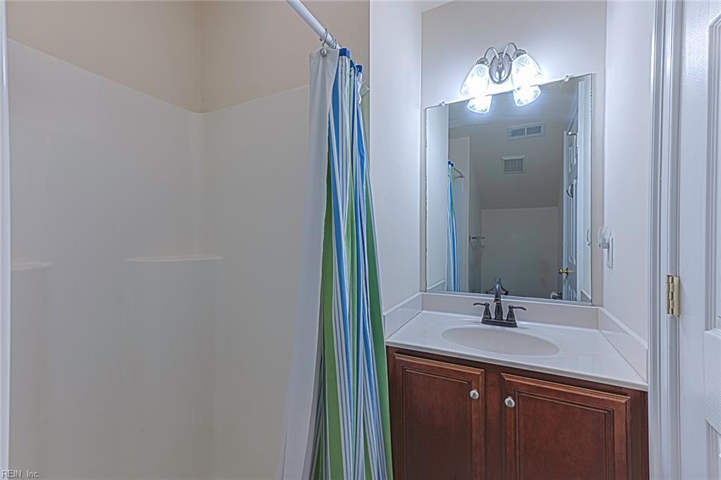 101 Lafayette Pointe Property Photo 37