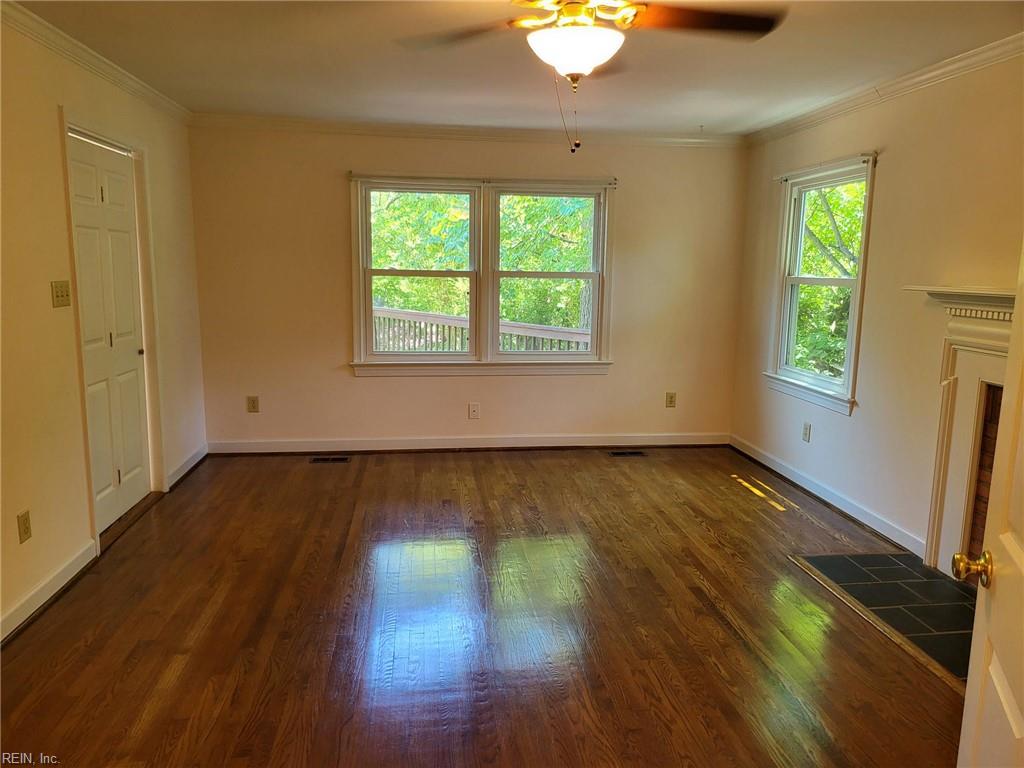 90 Hampton Roads Ave Property Photo 22