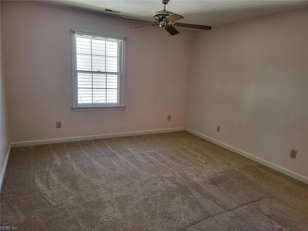 90 Hampton Roads Ave Property Photo 39