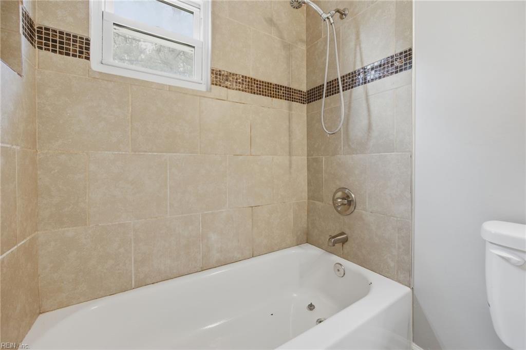 745 Bold St Property Photo 17