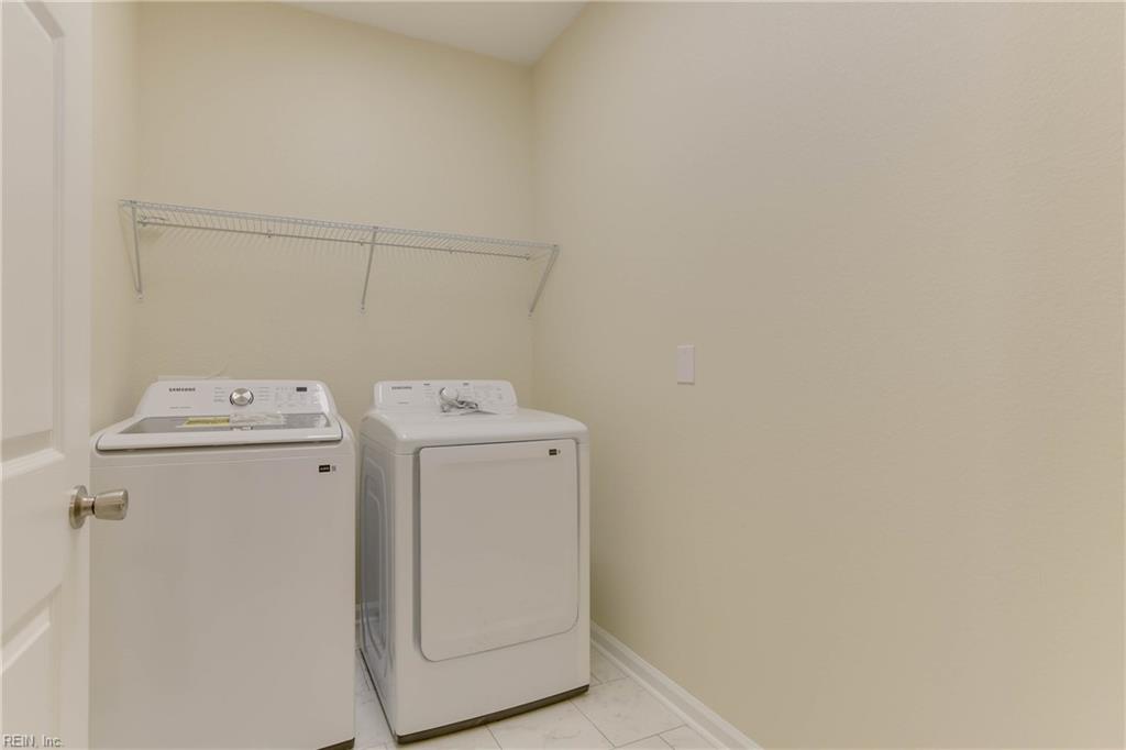 2402 Hanson Ave Property Photo 32