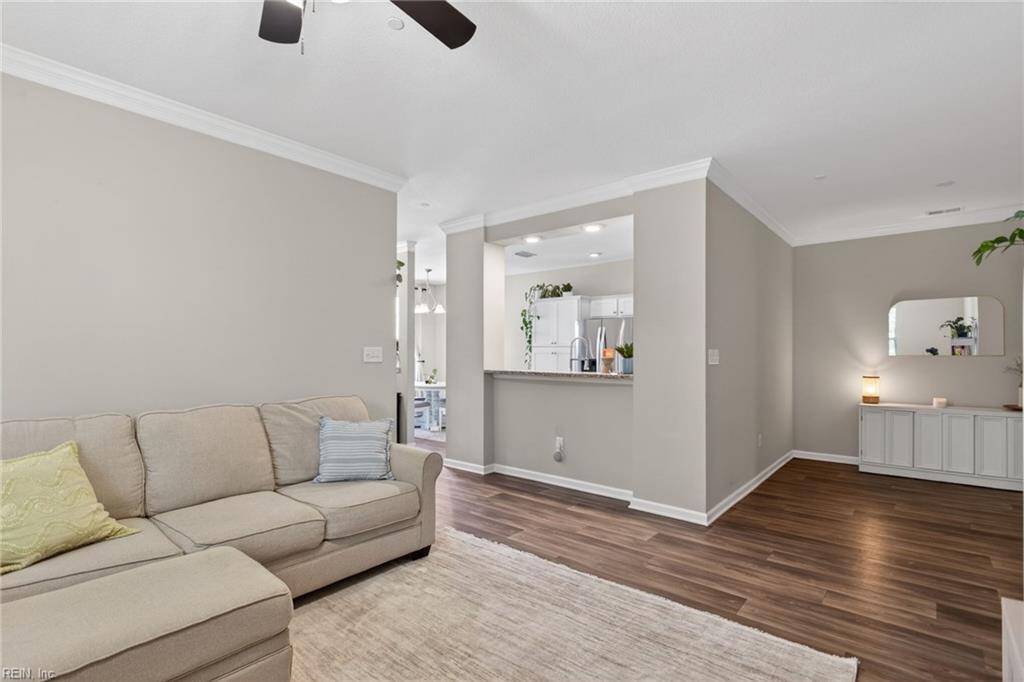 701 Kathy Ann Way N Property Photo 14