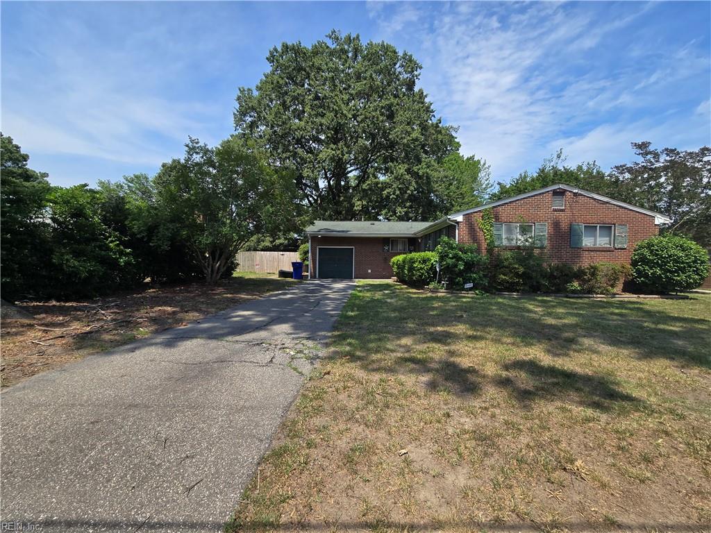 716 Tanbark DR Property Photo 1