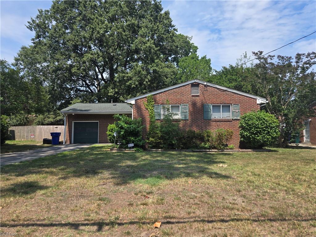 716 Tanbark Dr Property Photo 2