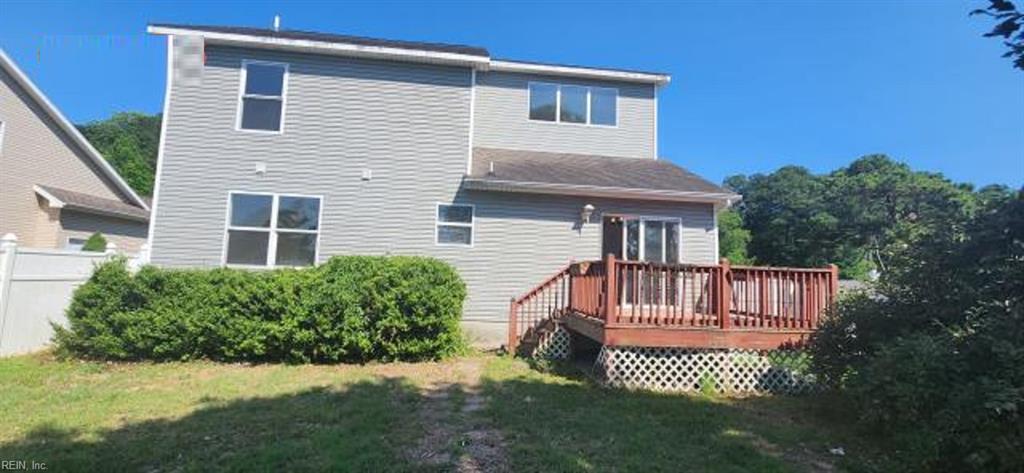 2402 Octopus Rd Property Photo 17
