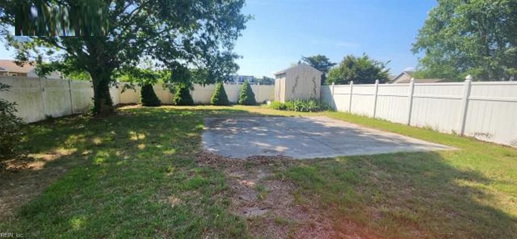 2402 Octopus Rd Property Photo 19
