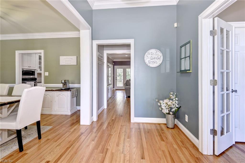 9908 Perch Tree Ln Property Photo 7