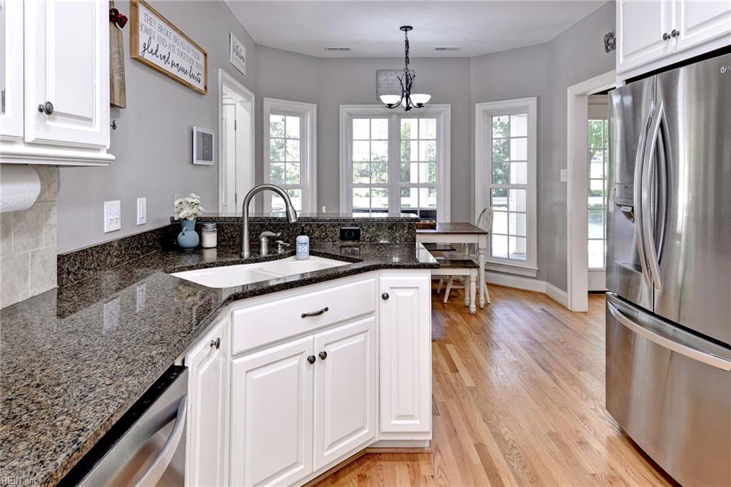 9908 Perch Tree Ln Property Photo 12