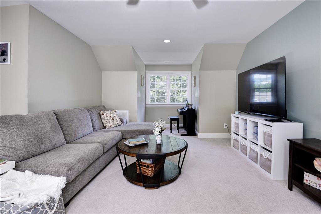 9908 Perch Tree Ln Property Photo 30