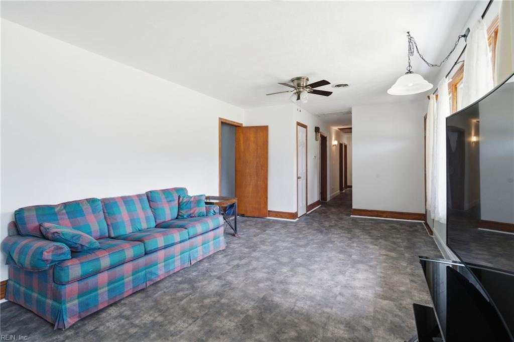 1538 Wilkins Dr Property Photo 21