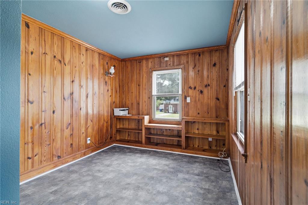 1538 Wilkins Dr Property Photo 23