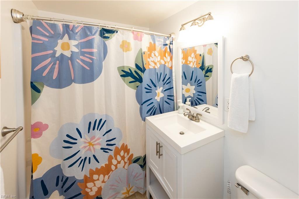 419 26th St Property Photo 19