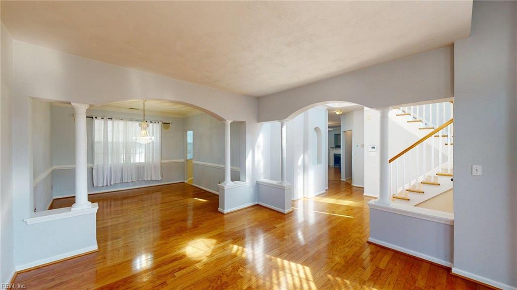 2905 Holm Oak Ct Property Photo 4