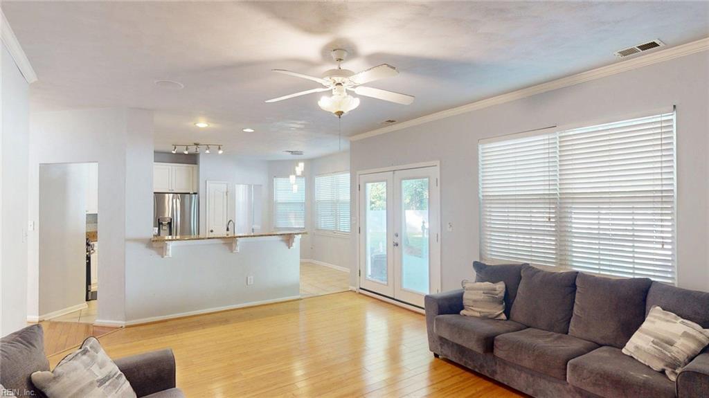 2905 Holm Oak Ct Property Photo 14