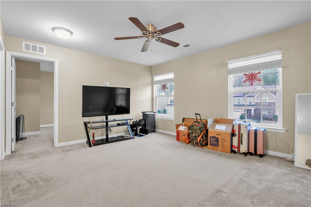 589 Leonard Ln Property Photo 28