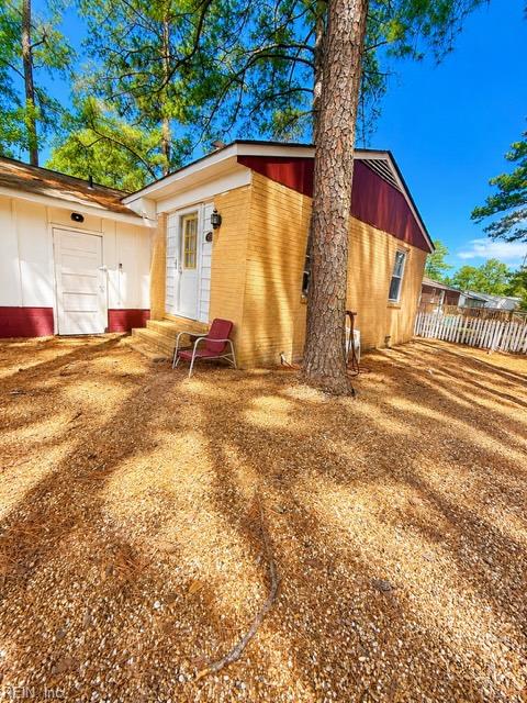 223 Thomas St Property Photo 2