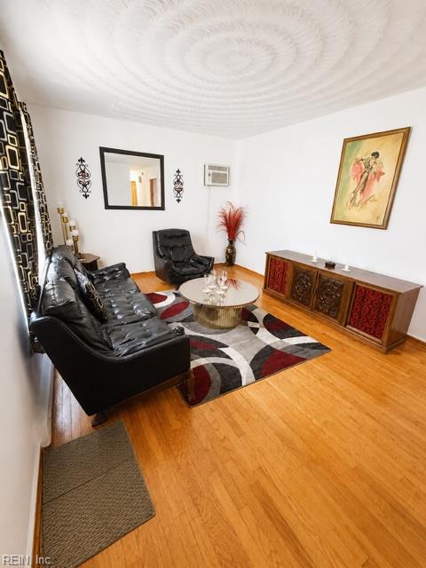 223 Thomas St Property Photo 8