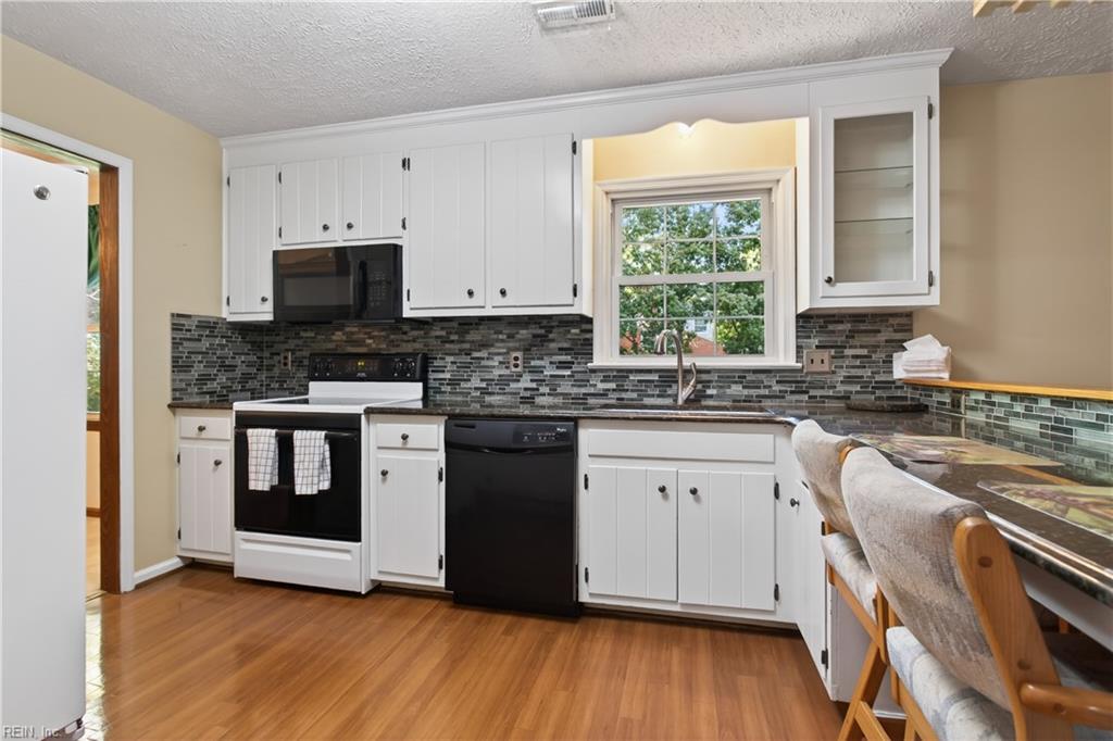 600 Lotz Dr Property Photo 11