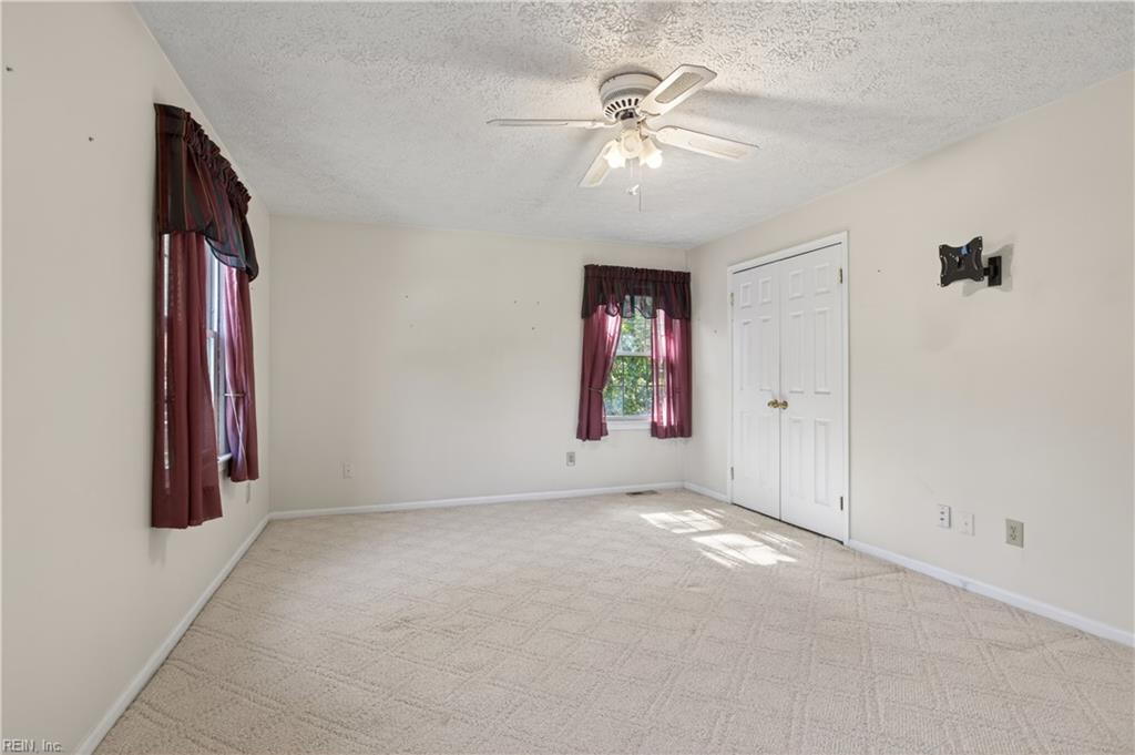 600 Lotz Dr Property Photo 22