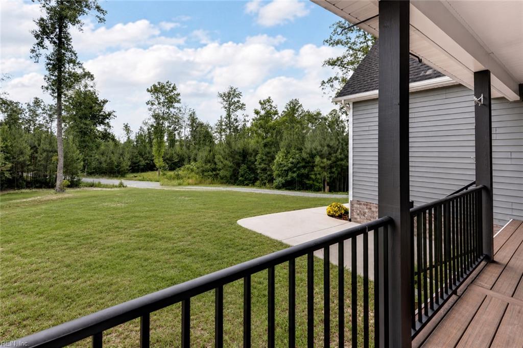 12304 Stones Run Way Property Photo 5