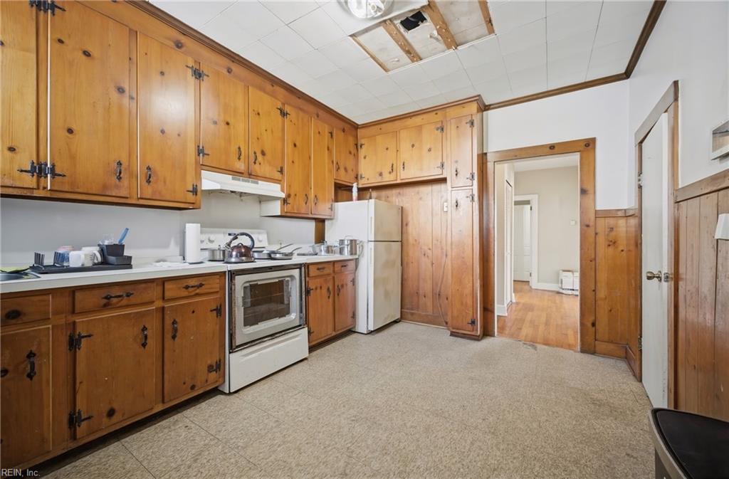 226 S Willard Ave Property Photo 5