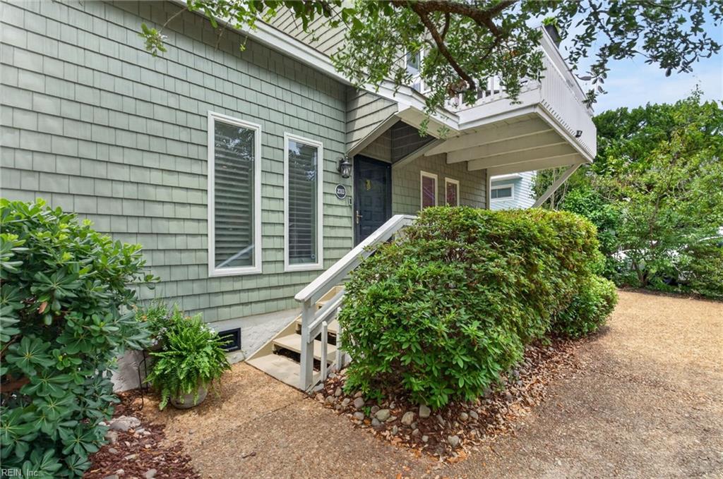 2313 Kendall St Property Photo 33