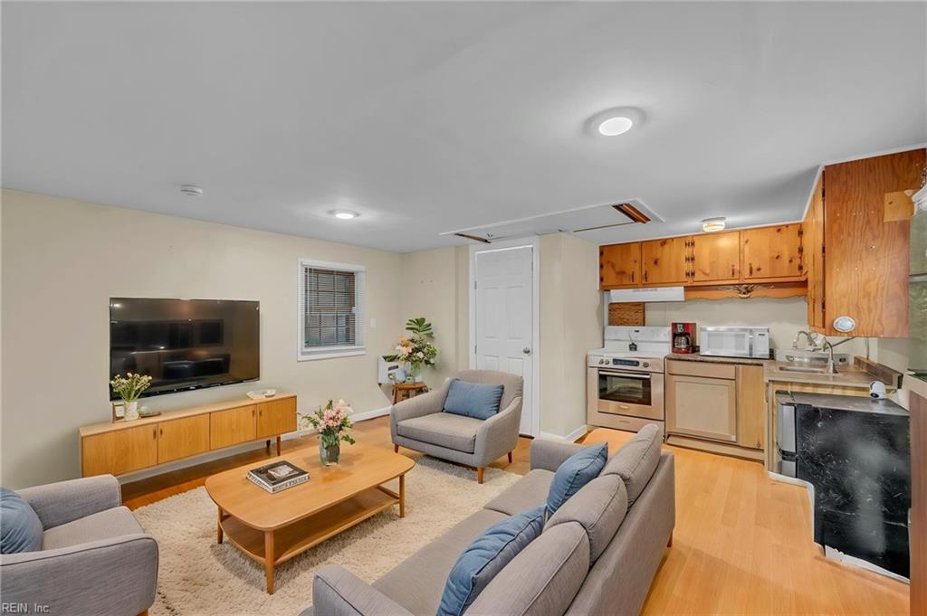 103 Decatur St Property Photo 25