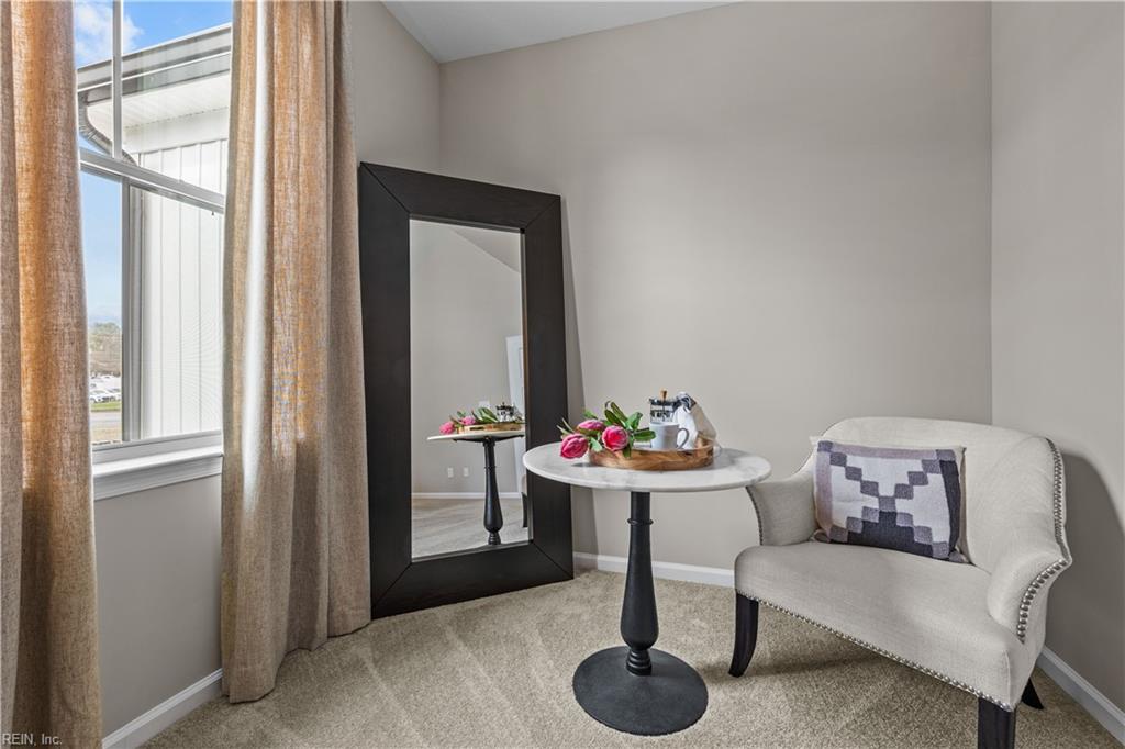 1307 Watermark Way Property Photo 16