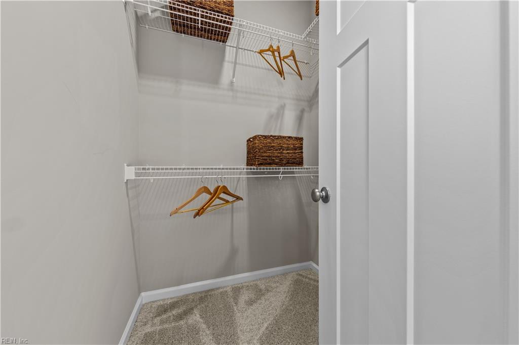 1311 Watermark Way Property Photo 15