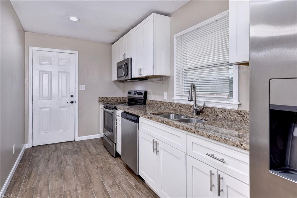 1247 29th St Property Photo 10