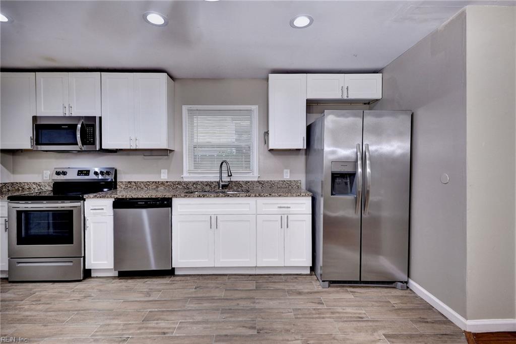 1247 29th St Property Photo 11