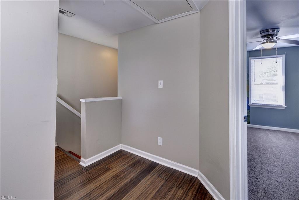 1247 29th St Property Photo 17