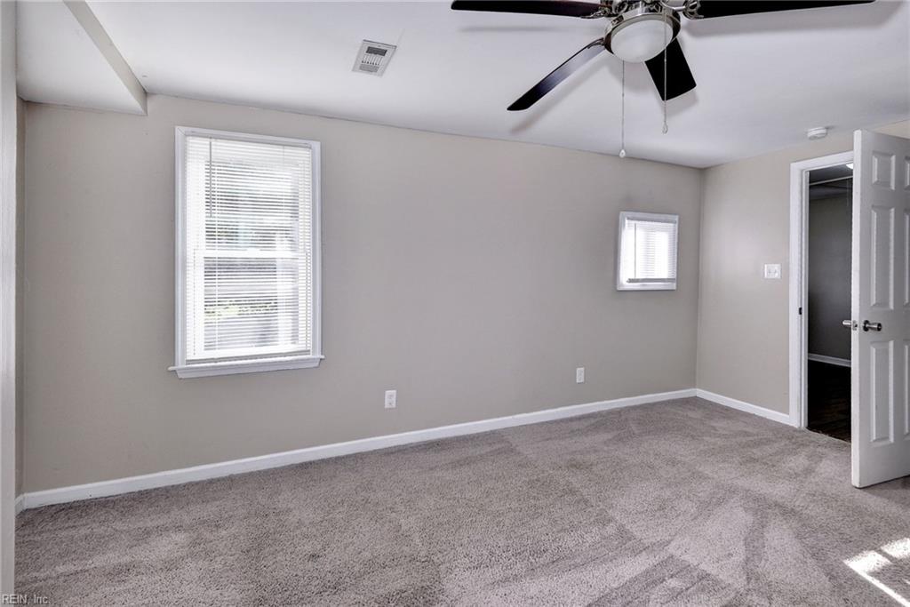 1247 29th St Property Photo 19