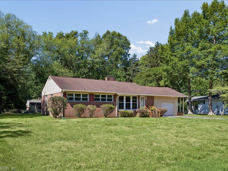 122 Stanley DR