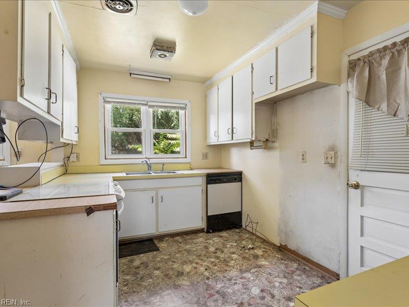 122 Stanley Dr Property Photo 8
