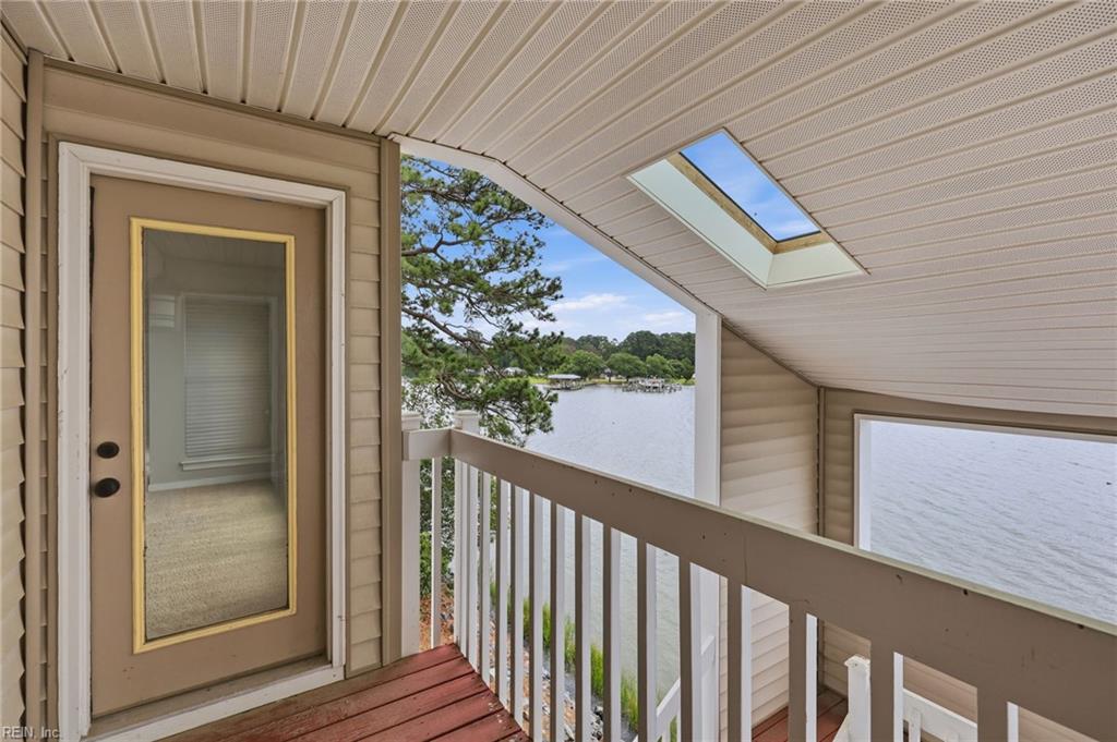 246 Dockside Dr Property Photo 7