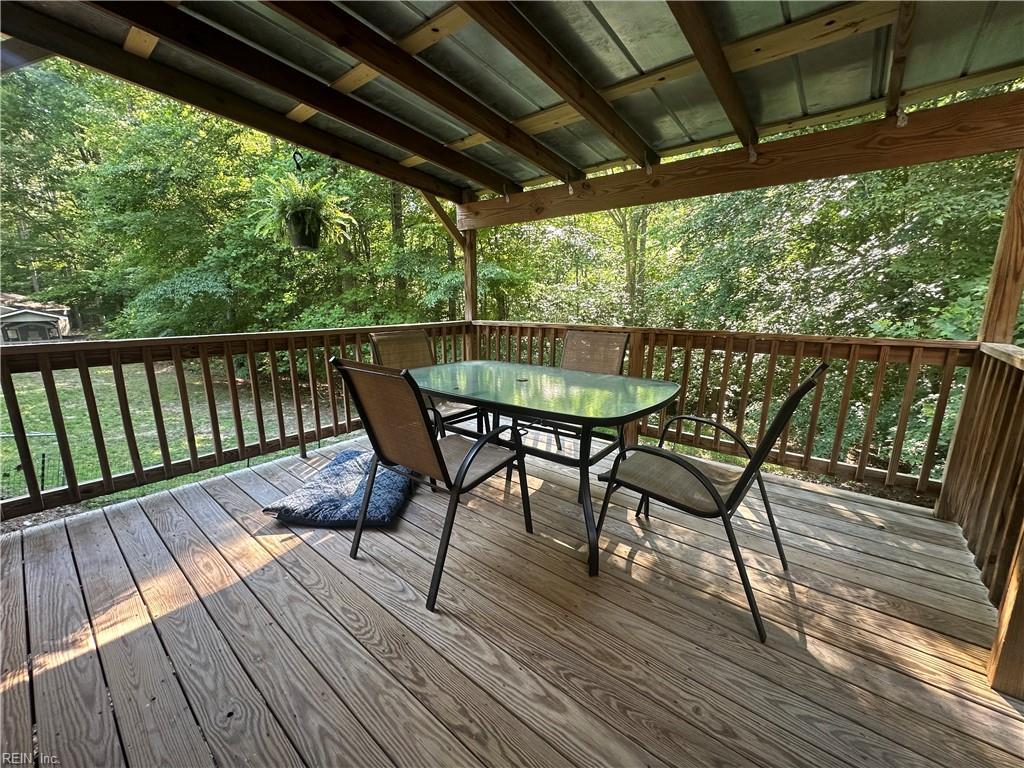 8811 Chipsin Path Property Photo 16