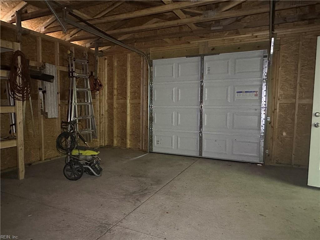 8811 Chipsin Path Property Photo 23