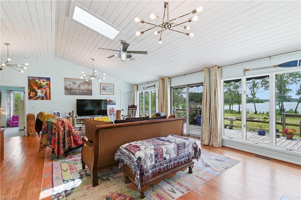 26450 Moore Farm Ln Property Photo 18