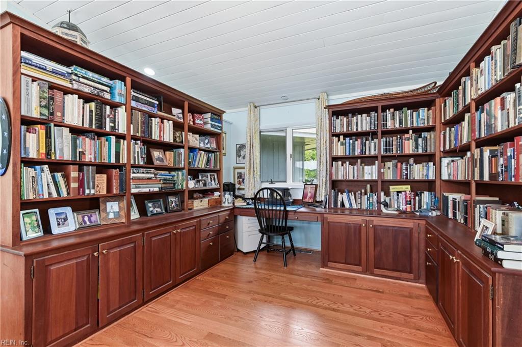 26450 Moore Farm Ln Property Photo 37