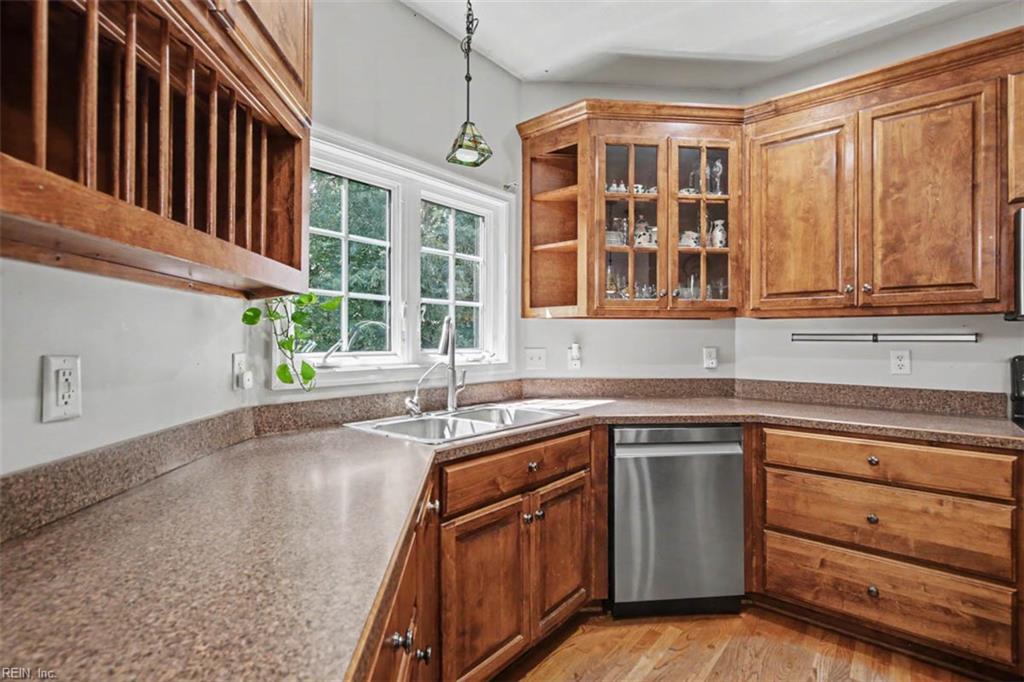 106 Bronze Ct Property Photo 19