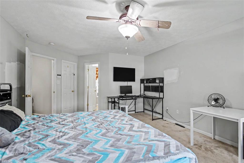 106 Bronze Ct Property Photo 23