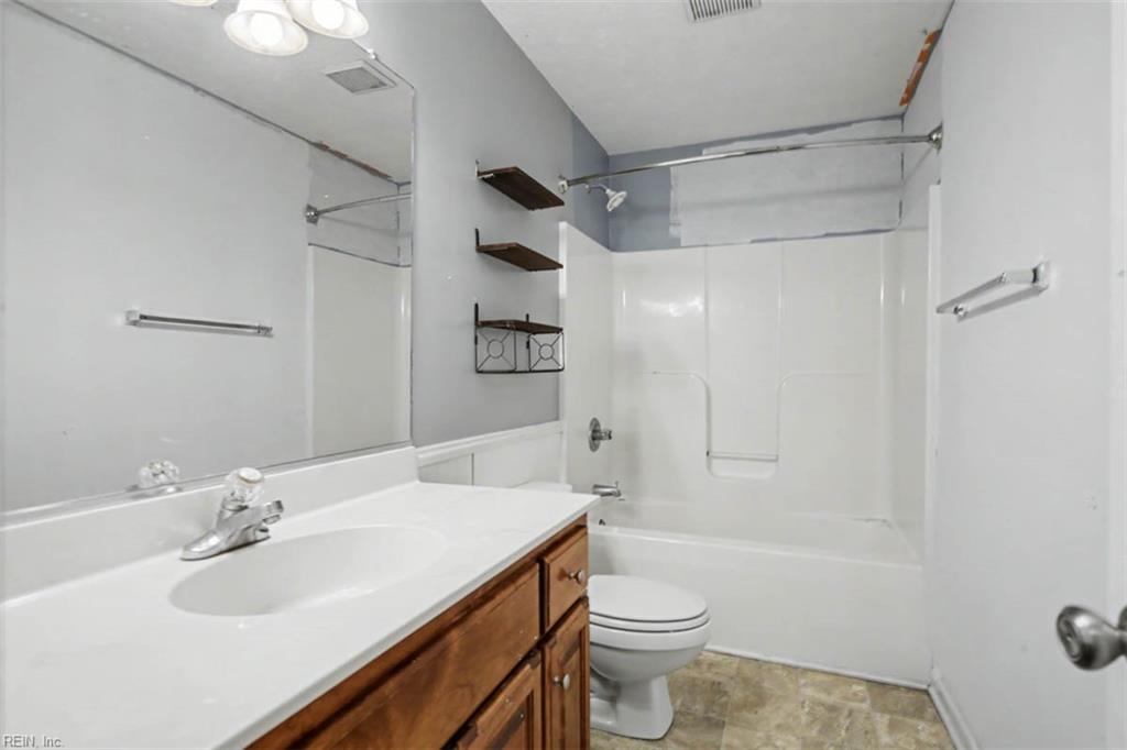 106 Bronze Ct Property Photo 30