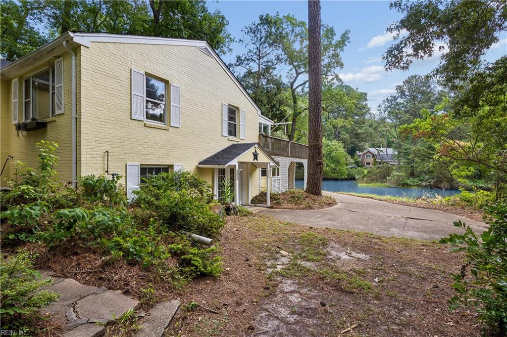3038 Bray Rd Property Photo 9