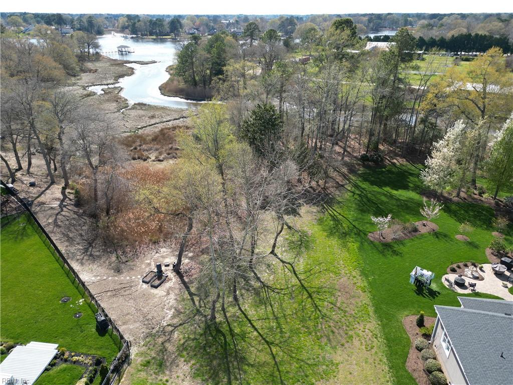 2832 Martins Point Way Property Photo 8