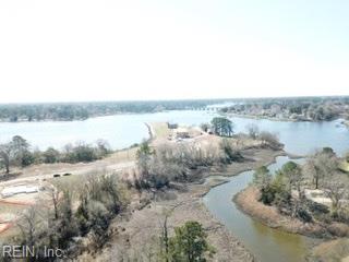 2832 Martins Point Way Property Photo 14