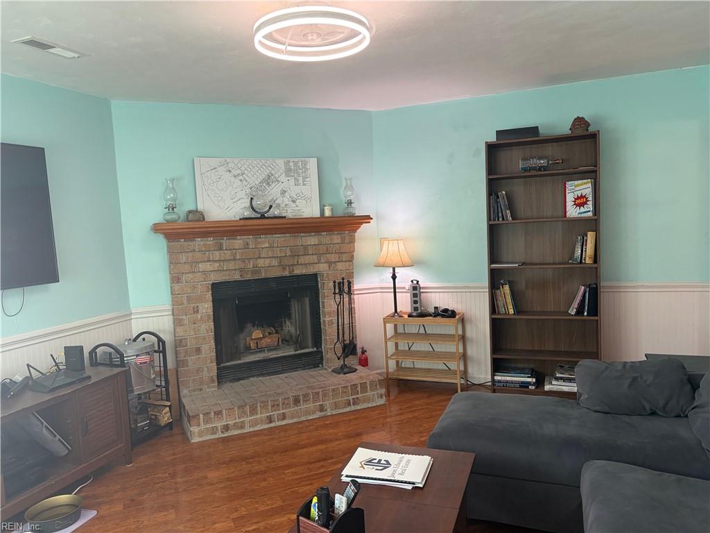 2078 Nansemond Pw Property Photo 6